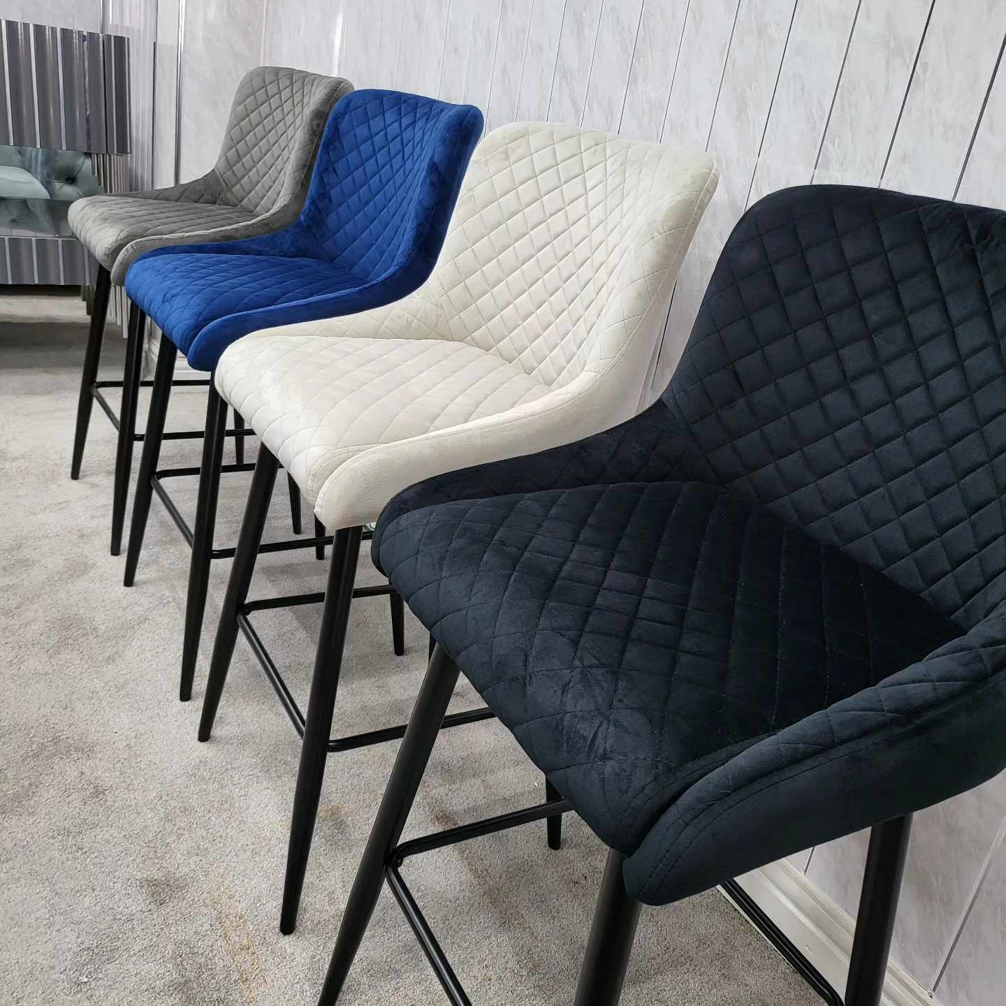 BARSTOOL-SALE F I INTERIORS