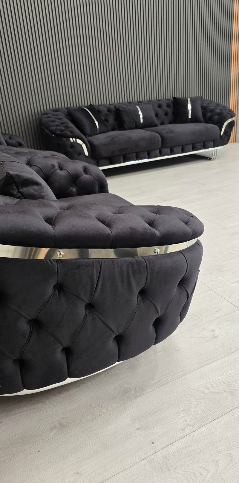 Kingston 3+2+1 Black Velvet Chrome Detailing