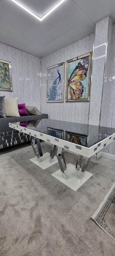 Roma dining table in White and Chrome